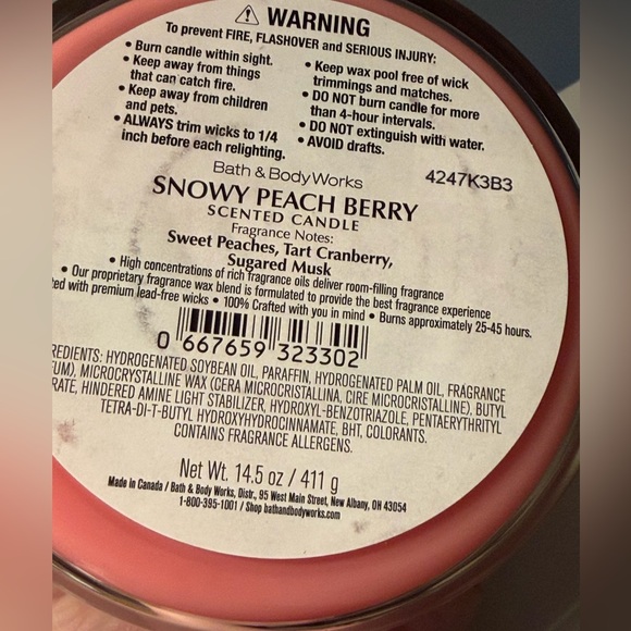 Bath & Body Works Snowy Peach Berry Candle - Gold and Red Accents - Picture 3 of 4